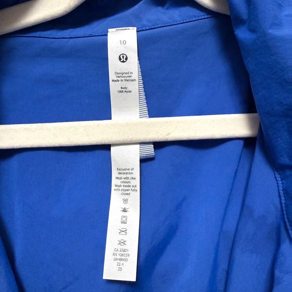 Lululemon Evergreen Anorak SZ 10 - Picture 5 of 9
